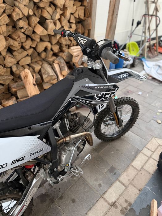 YCF bigy 190D шаленний пітбайк