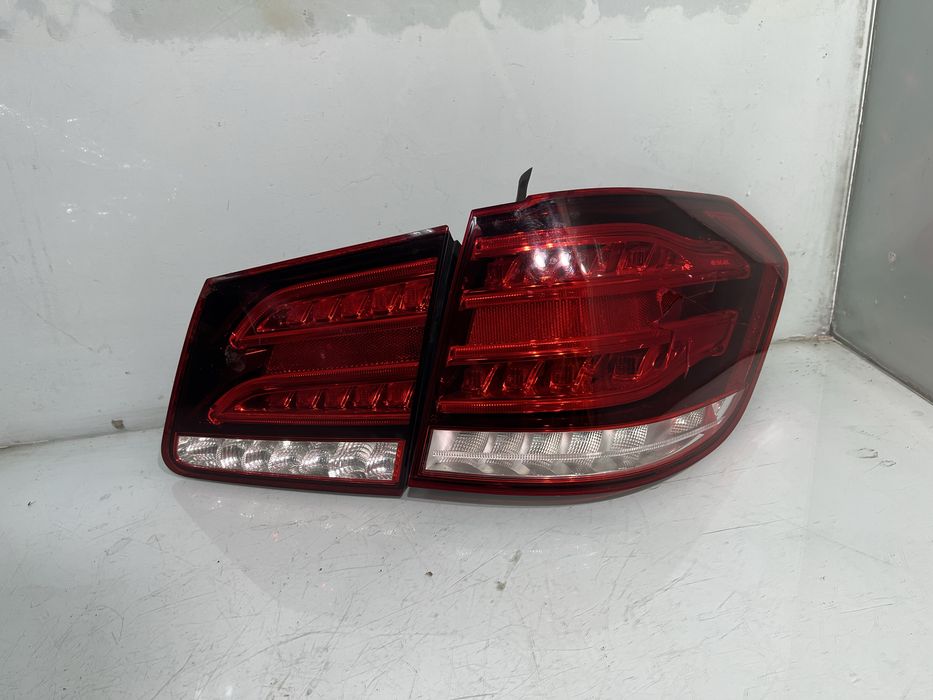 Mercedes W212 E Kombi LIFT 13-16 Lampa Prawa Tył Tylna LED