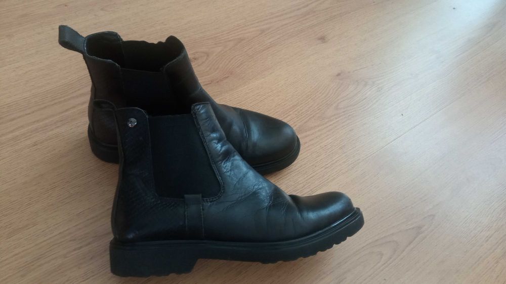 Botki skórzane 37 Lasocki