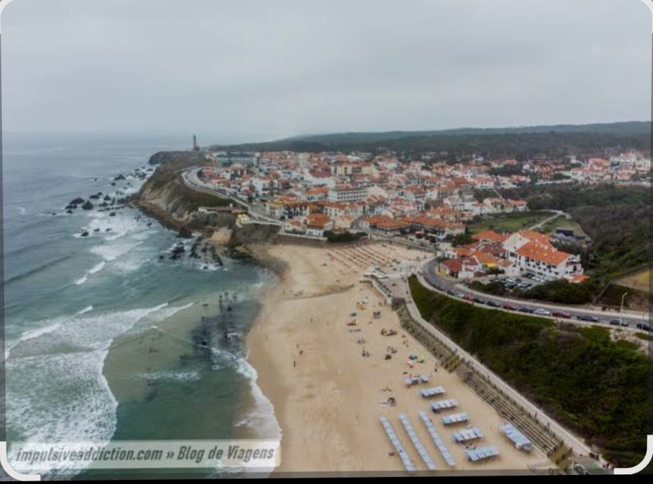 Casa T5 com anexos e pátio