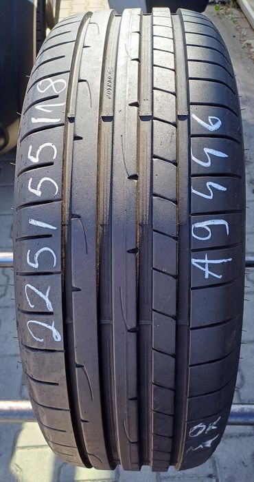 225/55/18 Dunlop Sport Maxx RT2 98V