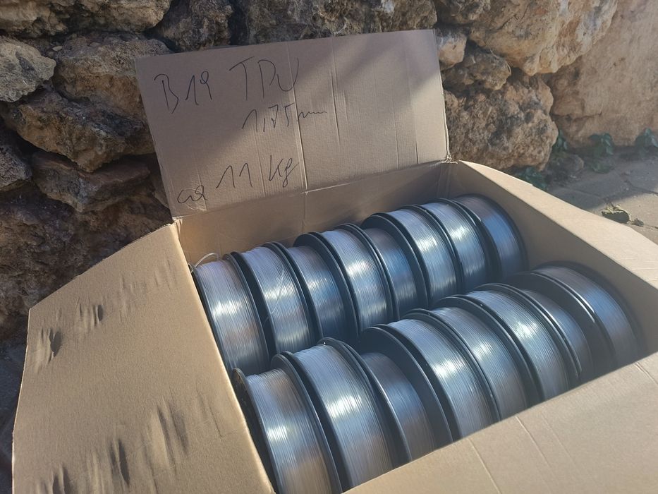 Filamentos TPU / kg - usados
