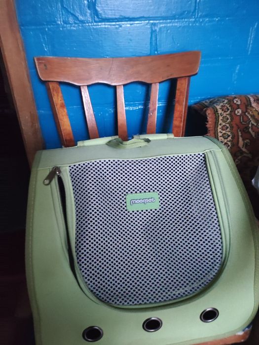 Продам переноску для животных