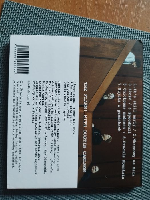 polski jazz The Flash! with Dustin Carlson: Bujaka w gumiakach