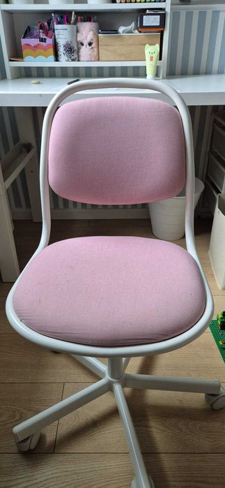 Dwa krzesła obrotowe dziecięce Ikea Orfjall