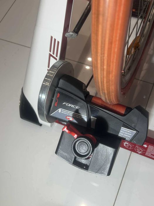 Trenażer elite force 8 + opona + dętka