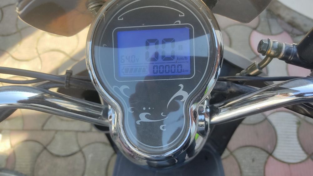 Скутер электро новый