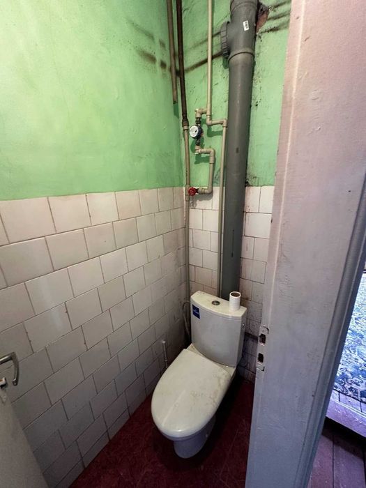 Продається 2 кімнатна квартира в м. Тячів