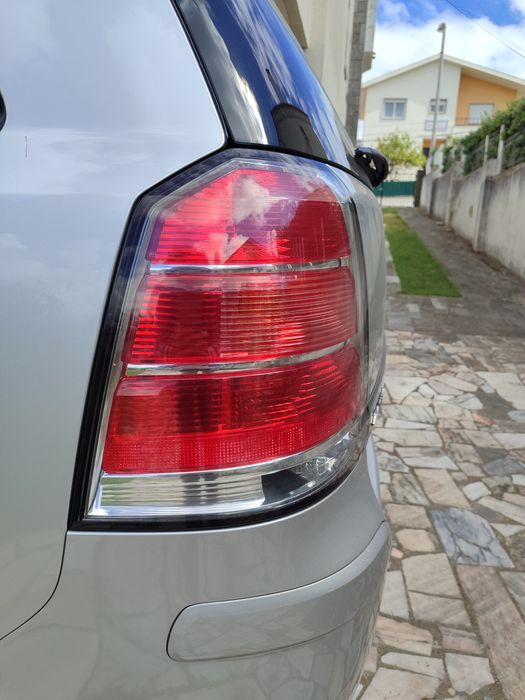 Opel Zafira B 1.6 16v