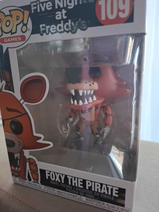 FNAF foxy the pirate