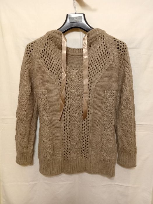 Жіноча коричнева кофта