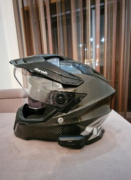 Capacete Airoh Commander 2 Carbon