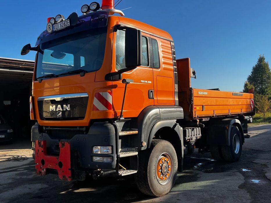 MAN TGS 18.360 4x4 /czołownica/  MAN TGS 18.360 4X4 /czołownica/