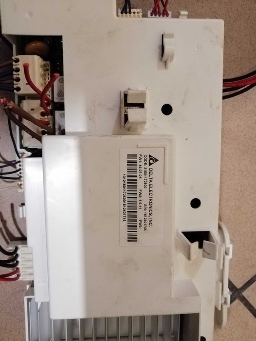 programator,silnik,wyświetlacz do pralki  Hotpoint Ariston