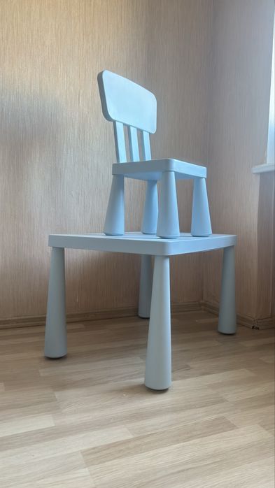 Ikea mammut стол и стульчик