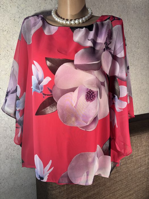 Яскраві нарядні блузи розмірів 54-56