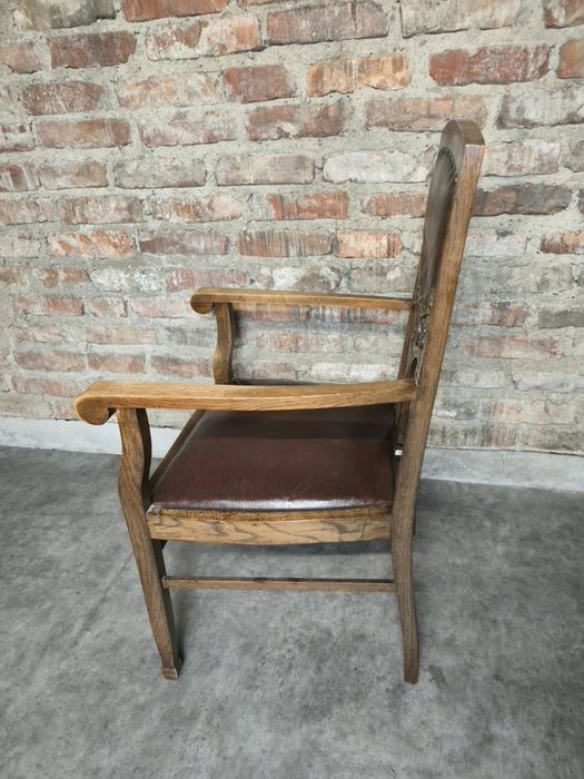 Fotel dębowy secesja stan dobry