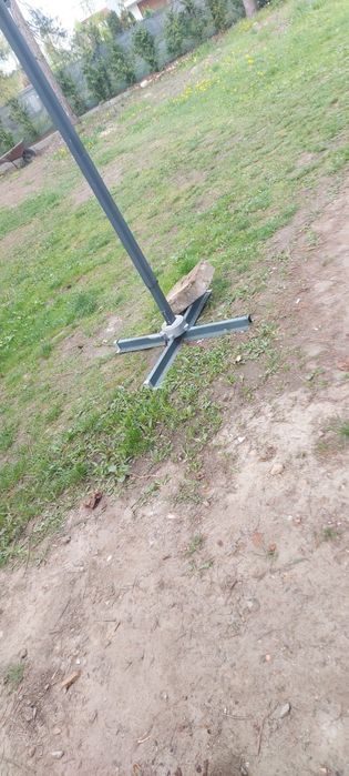 Stelaż parasola z podstawą