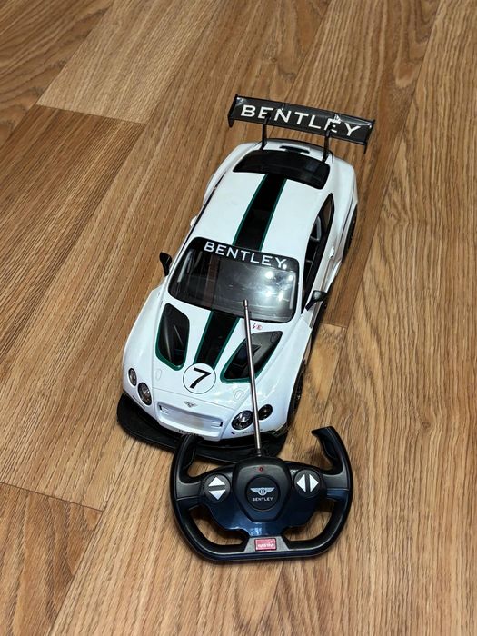 радіокерована машинка Bentley Continental GT3