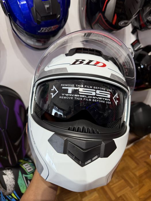 Capacete modular 69€ novo tenho varios modelos