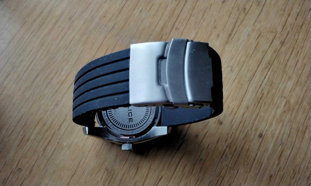 Годинник Police 12087J