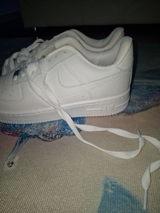 Buty sportowe białe