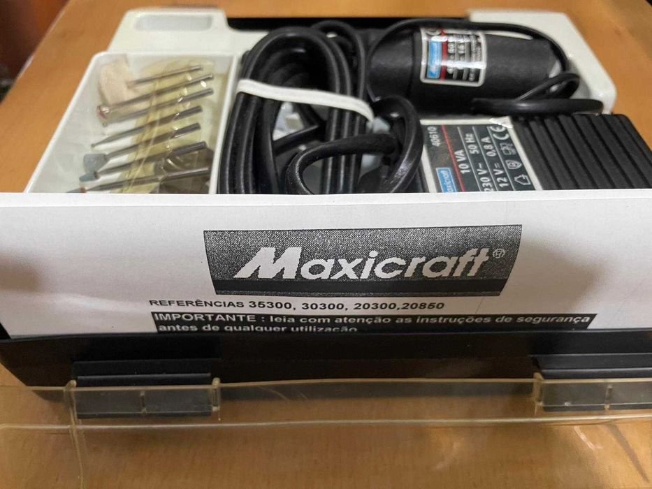Berbequim Maxicraft 35.000 RPM com Transformador, Acessórios - precisão, gravação e modelação