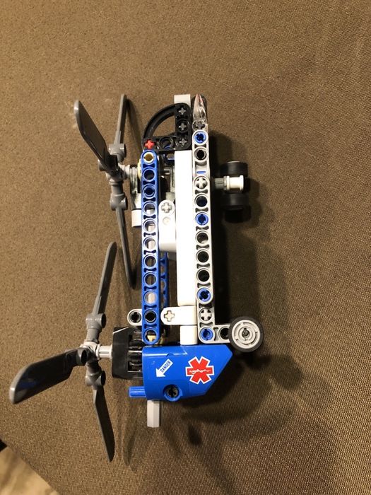 Lego helicopter zabawka w dobrym stanie