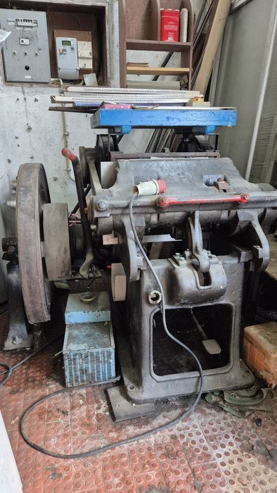 Máquina gráfica para desocupar