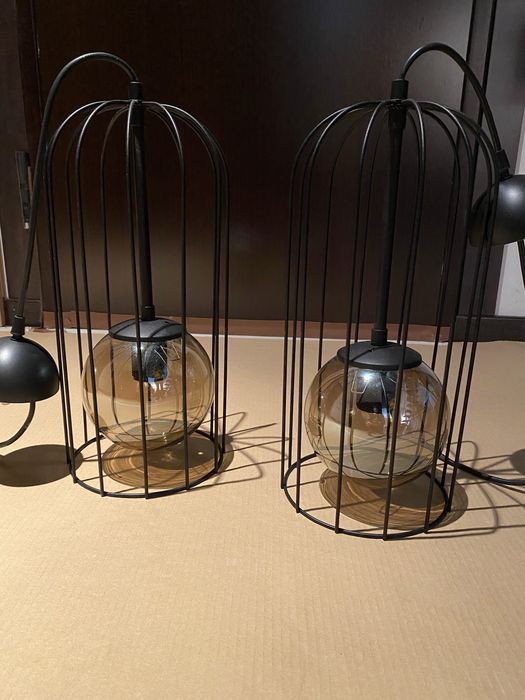 Candeeiros suspensos