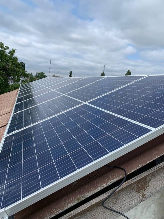 Монтаж сонячних панелей, встановити сонячні панелі инвертор Deye