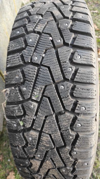 Koła zimowe 215x65x16 z kolcami do VW T4