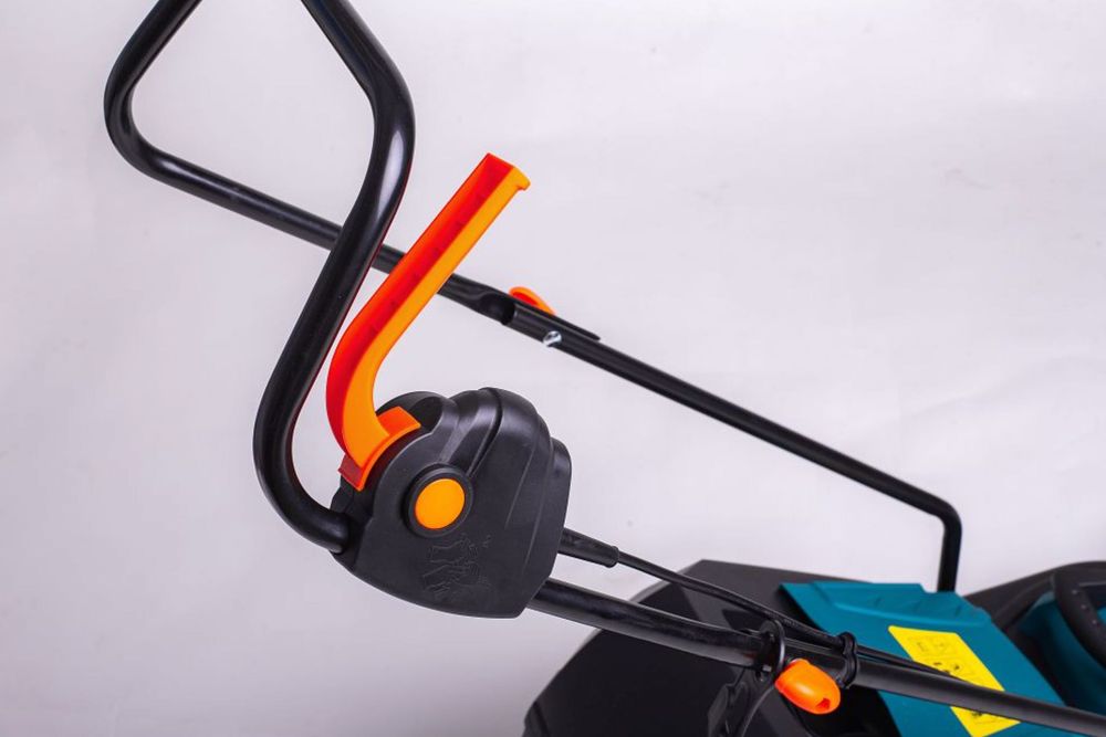 Газонокосилка Euro Craft ECLM32E 2200W Бесщеточный двигатель