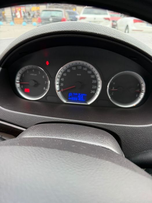 Hyundai sonata nf 2008