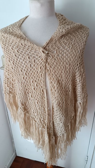 Xailes novos feitos à mão