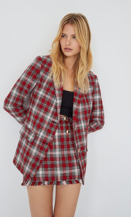 Женский костюм Stradivarius твид двойка блезер + юбка