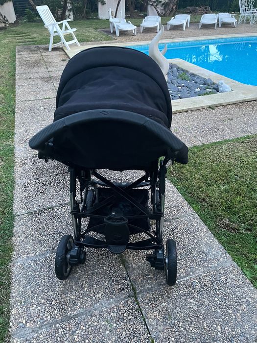 Carrinho de bebé em ótimo estado da Bebecar (Act) - Novo preço