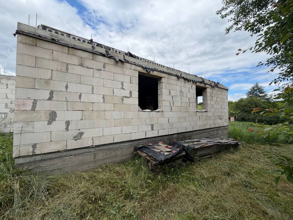 Продаж земельноі ділянки Лезнево