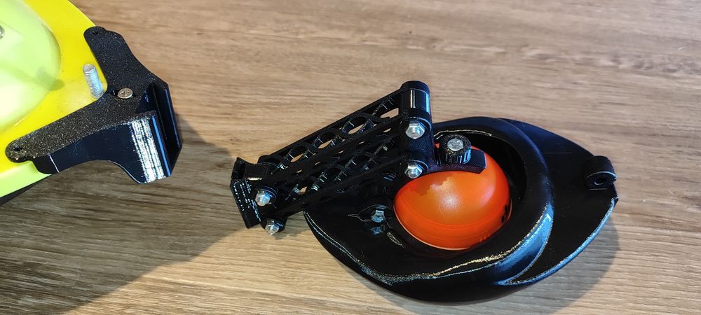 Uchwyt szybkozłączny Deeper PRO CHIRP pływak do łódki zanętowej