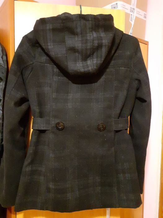 Płaszcz damski z  kapturem