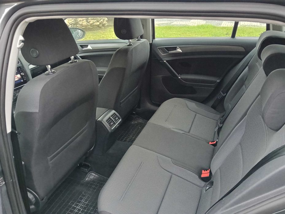 VW Golf 7 TDI Confortline  ano 2017