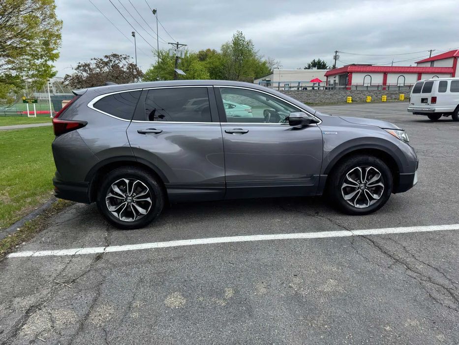 Honda CR-V Hybrid      2021
