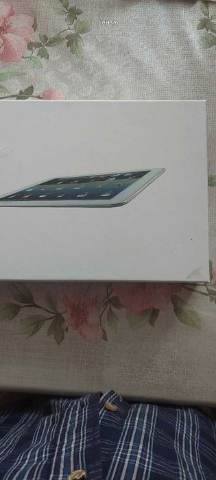 продам планшет самсунг-гелаксі 10''
