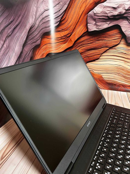HP OMEN 17-db0047nr — RTX 4070
