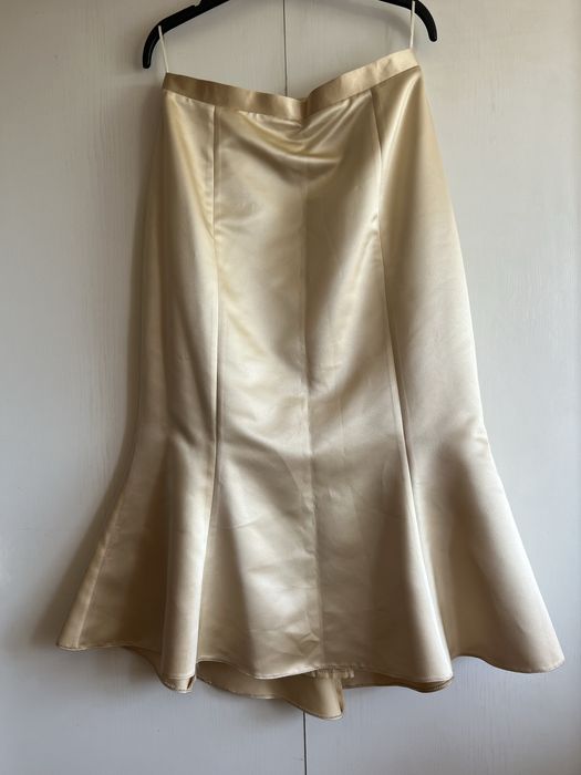 Połyskująca wizytowa spodnica rozmiar L