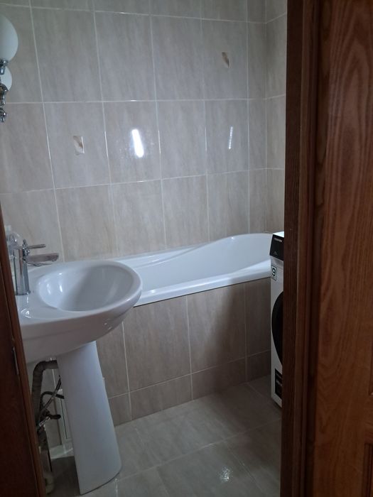 Здаю в оренду 3-х кімнатну квартиру. Вишневе (центр)