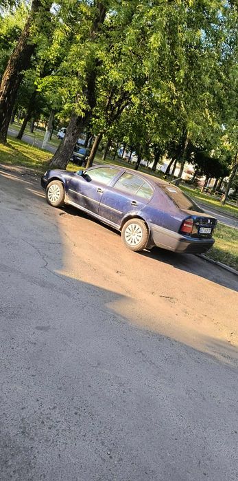 Шкода октавія 1.9