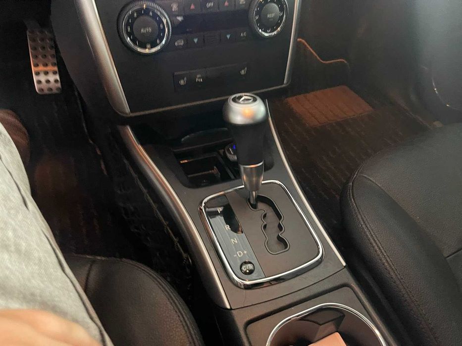 Mercedes-Benz B-Class 2010 • W245 (FL)  • 2.0  AT (136 к.с.)  • Premium full