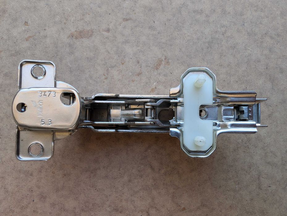 Dobradiças Hettich  - Novas