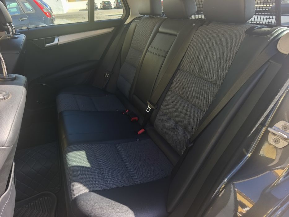 Mercedes Benz C220